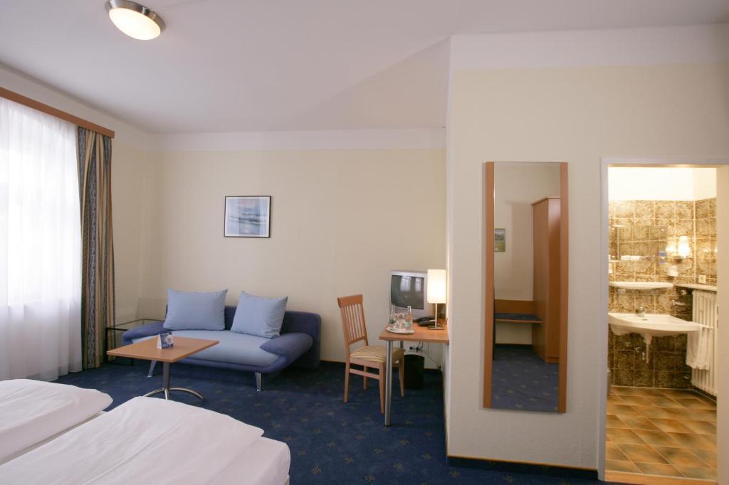 Altstadt-Hotel Zieglerbräu Dachau Zimmer foto